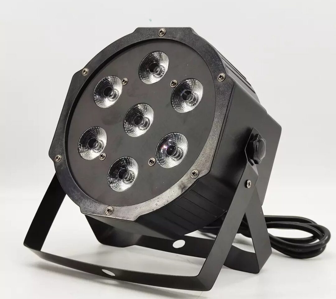 Световой прибор LED PAR из парка AE Sound