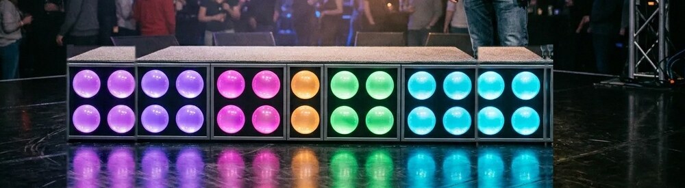 Панель из светящихся RGB-баблов — закрывает ферму, каркас и внутренности конструкции