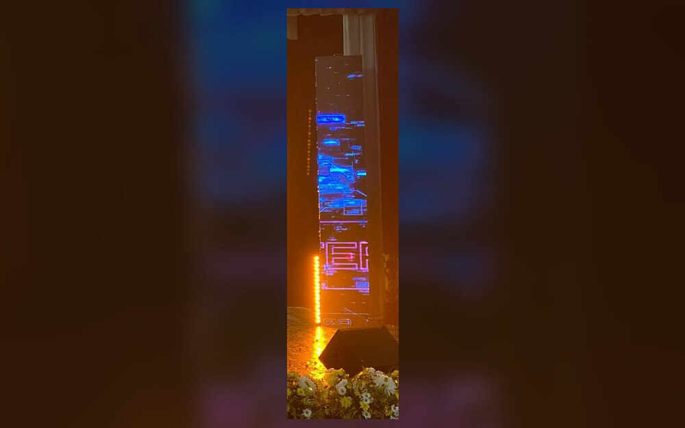 Экран-тотем LED 2×0,5 м