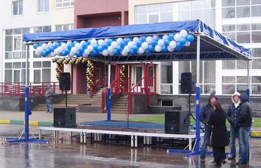 Сценический комплекс 6м*4м. на домкратах